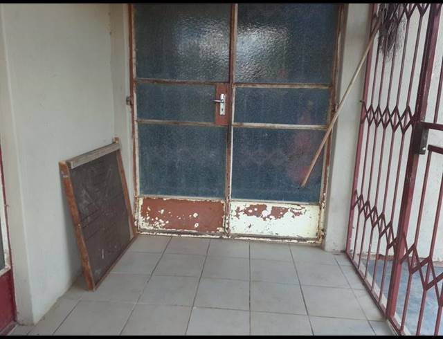2 BEDROOM HOUSE FOR SALE IN MANKWENG